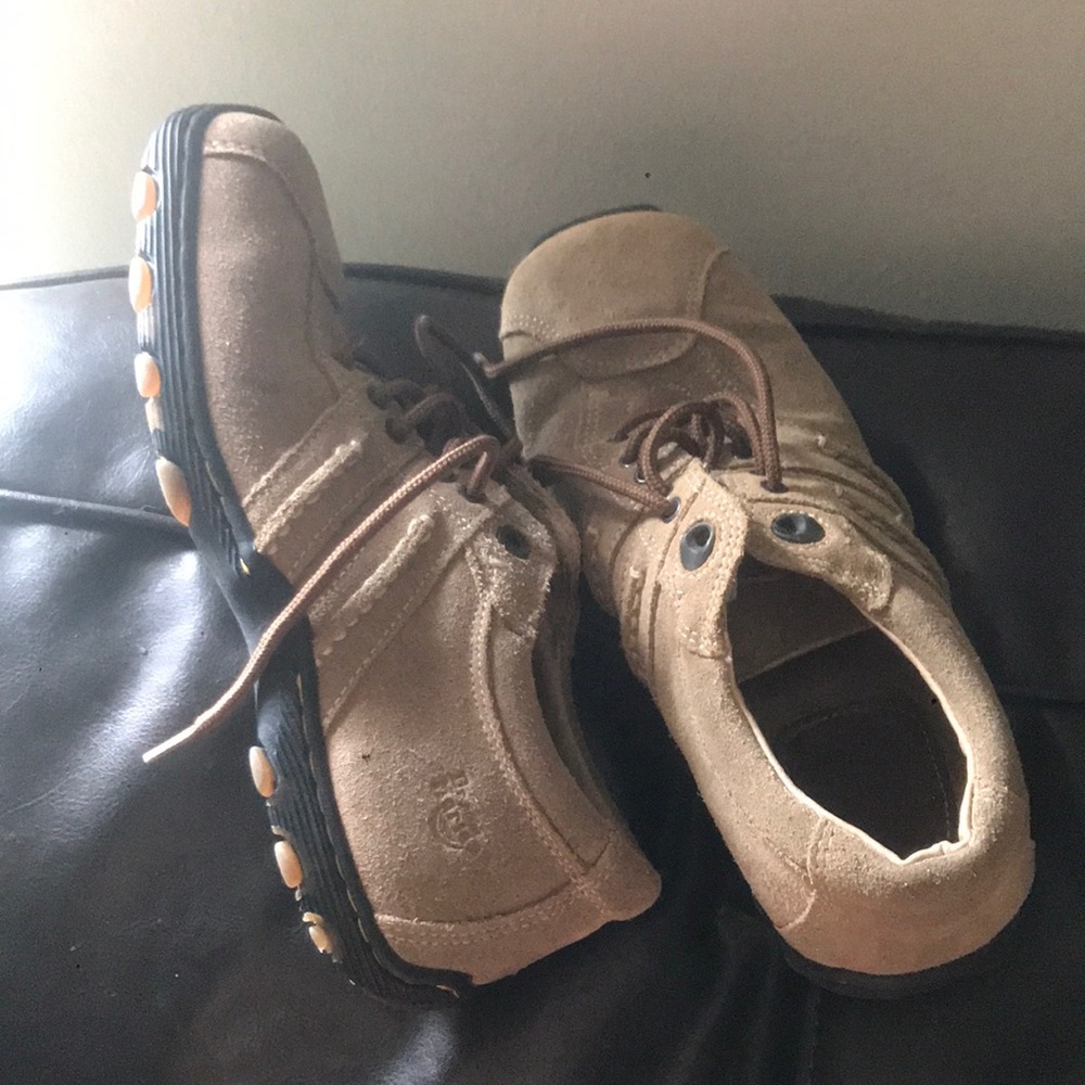 US size 6 -Doctor Martin's- tan suade shoes